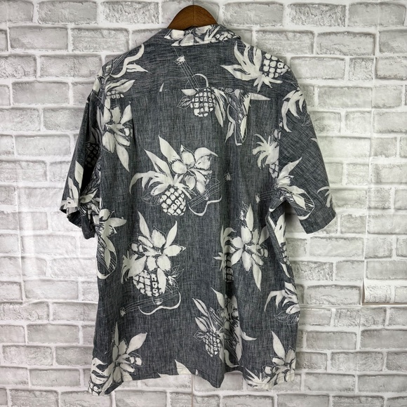 RJC Hawaiian Scratched Charcoal Gray Pineapple Hawaiian Print Button Shirt 2XL - Picture 4 of 6